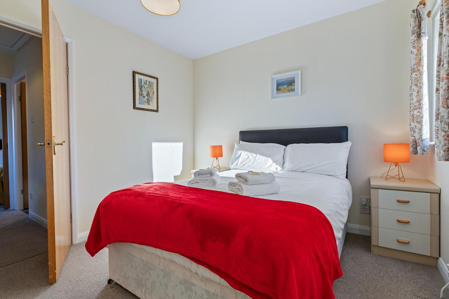 Pass The Keys Central Townhouse With Free Parking Йорк Экстерьер фото