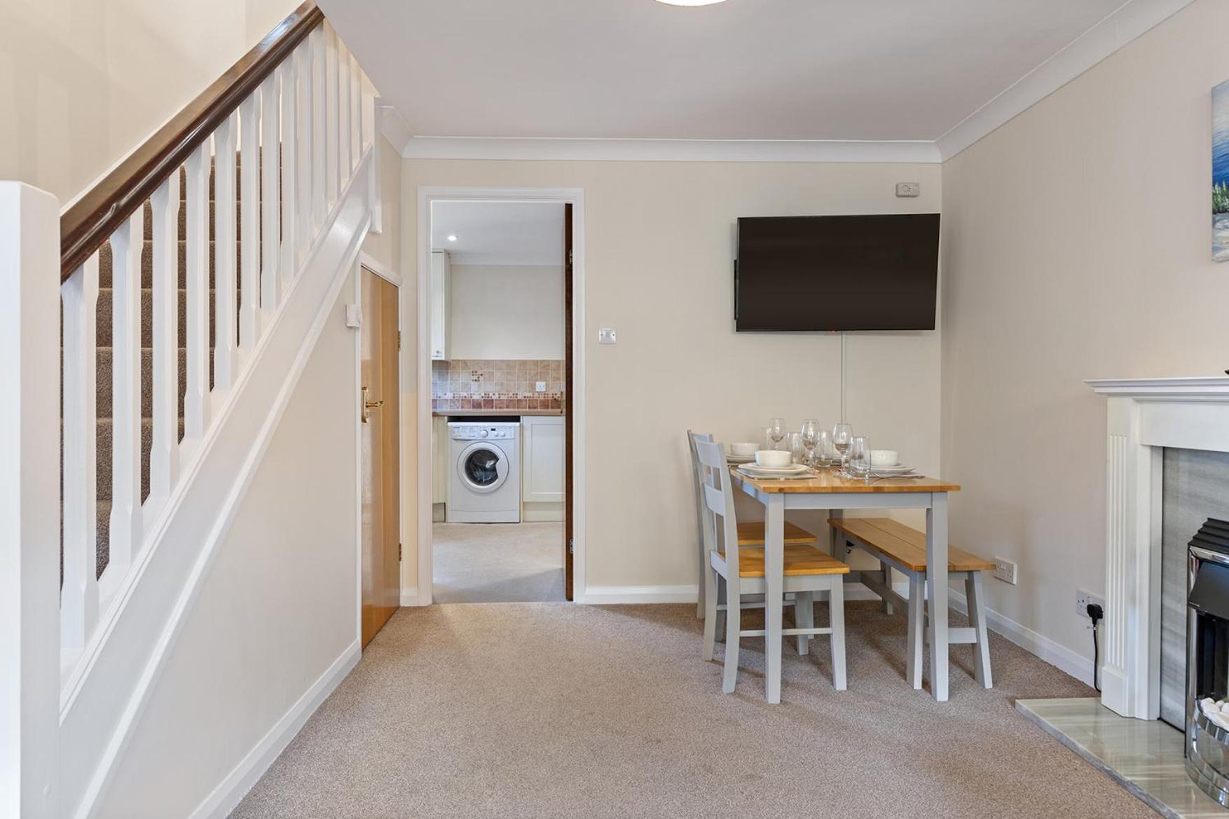 Pass The Keys Central Townhouse With Free Parking Йорк Экстерьер фото